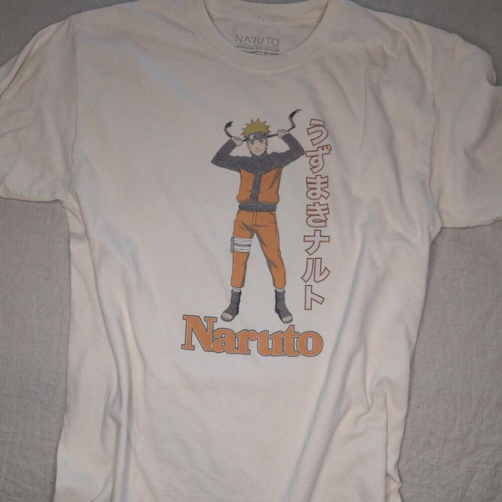 Naruto white t shirt size m